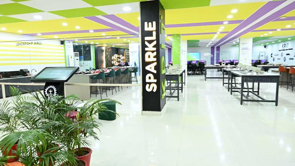 Technocrats Group of Institutions Bhopal KPIT Mobility Lab photo 17